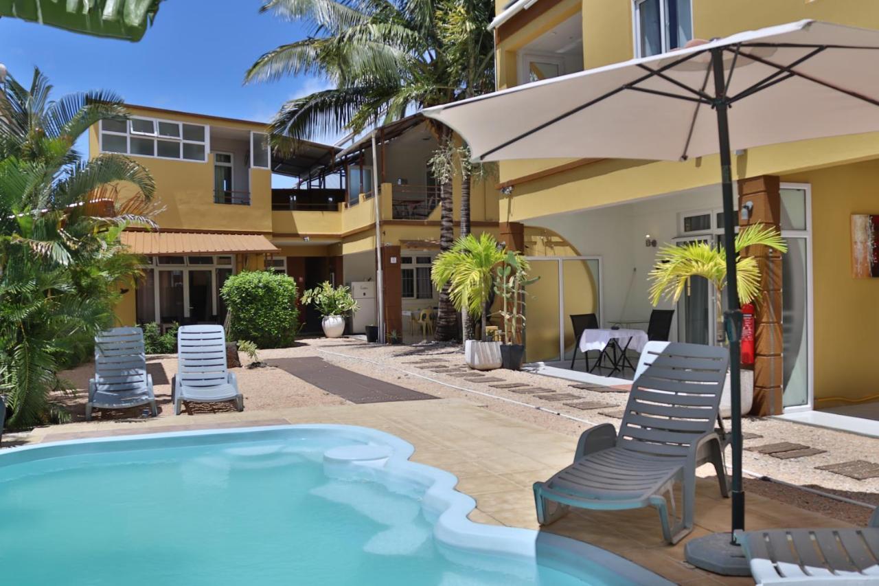 Seacret Bay Apartment Pereybere Beach Exterior photo