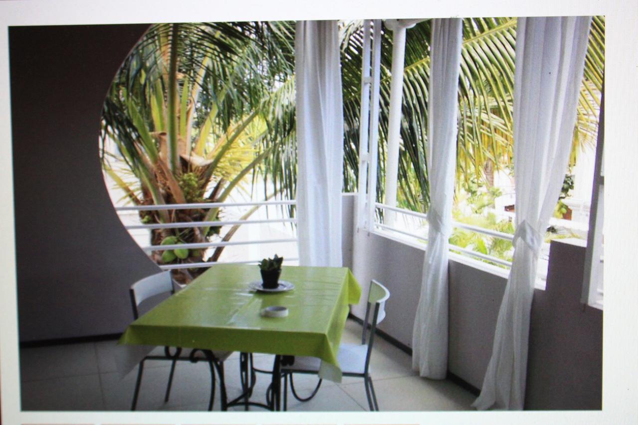 Seacret Bay Apartment Pereybere Beach Exterior photo