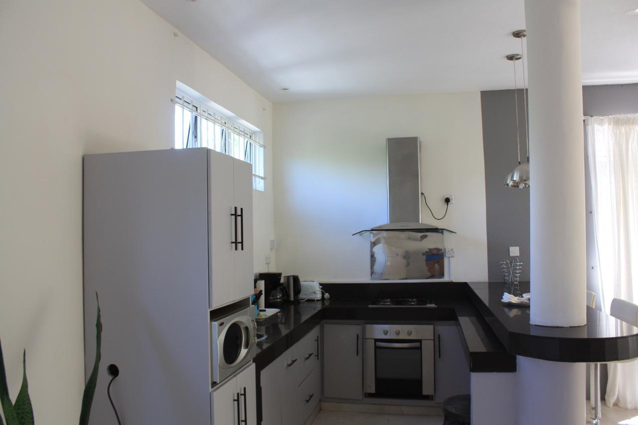 Seacret Bay Apartment Pereybere Beach Exterior photo